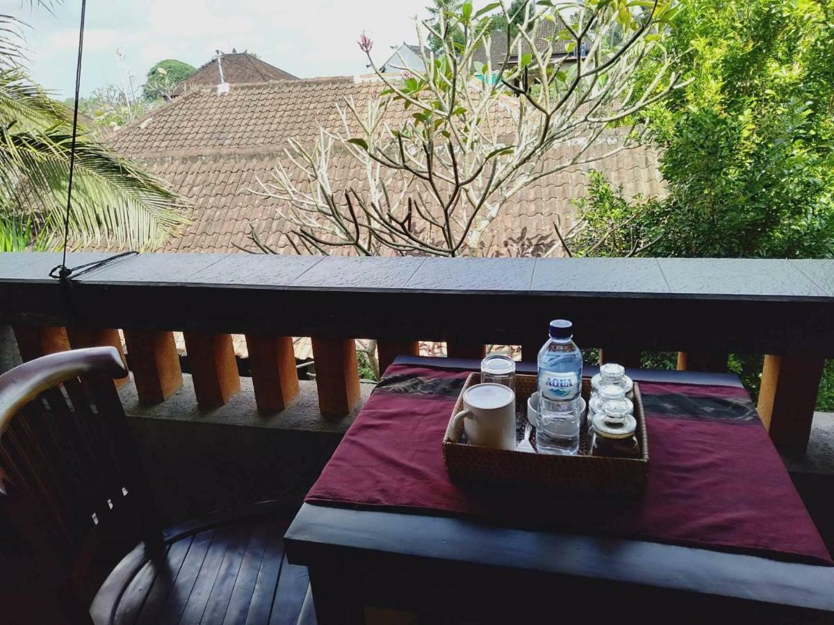 Prasanti Bed & Breakfast Ubud Kültér fotó