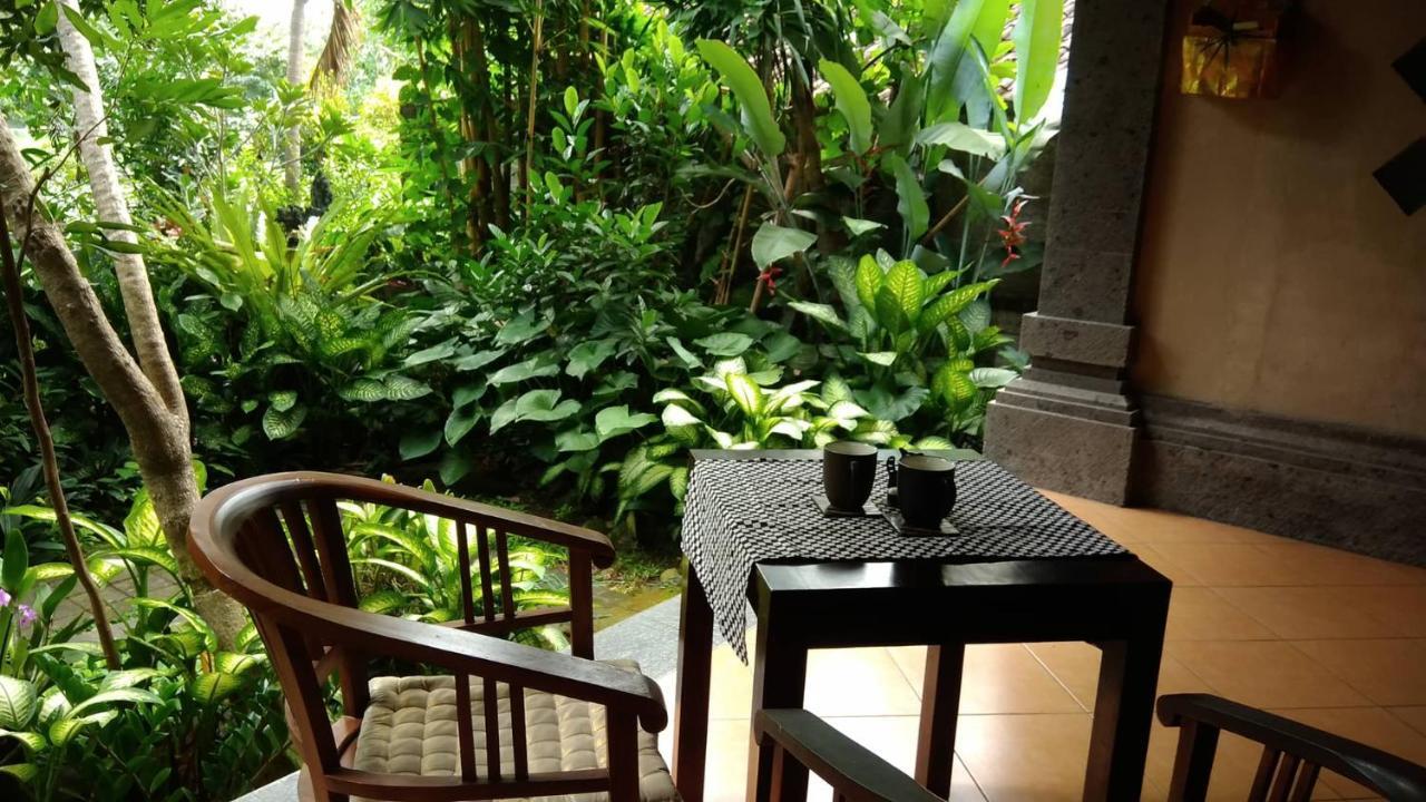 Prasanti Bed & Breakfast Ubud Kültér fotó
