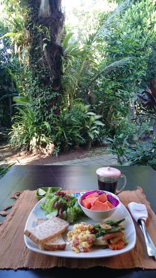 Prasanti Bed & Breakfast Ubud Kültér fotó